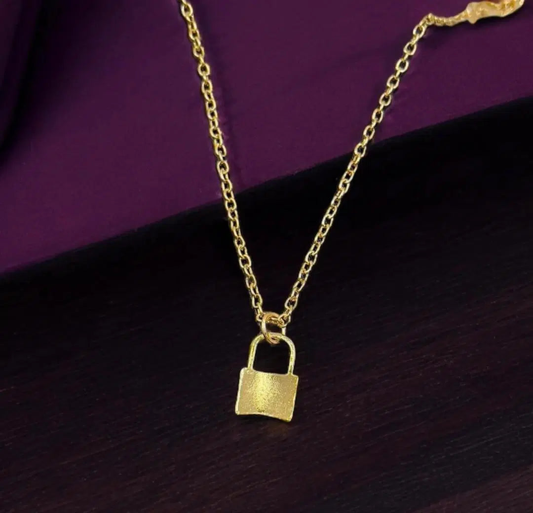 Gold Plated Pendant lock style